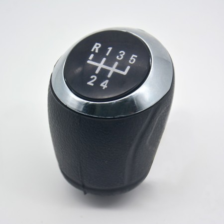 BOLA DE CAMBIO NAT ONIX/PRISMA/COBALT/SPIN/SONIC TIPO B PRETA LENTE PRETA ARO CR NAT